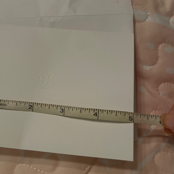 Tory Burch White Gift Card Enjoy Note and Envelope - Picture 4 of 6